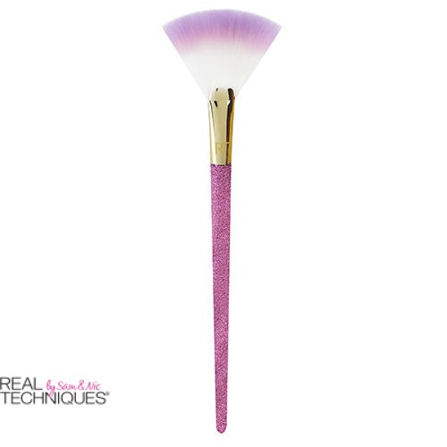Lepezasta četkica REAL TECHNIQUES BRUSH CRUSH™ Vol. I